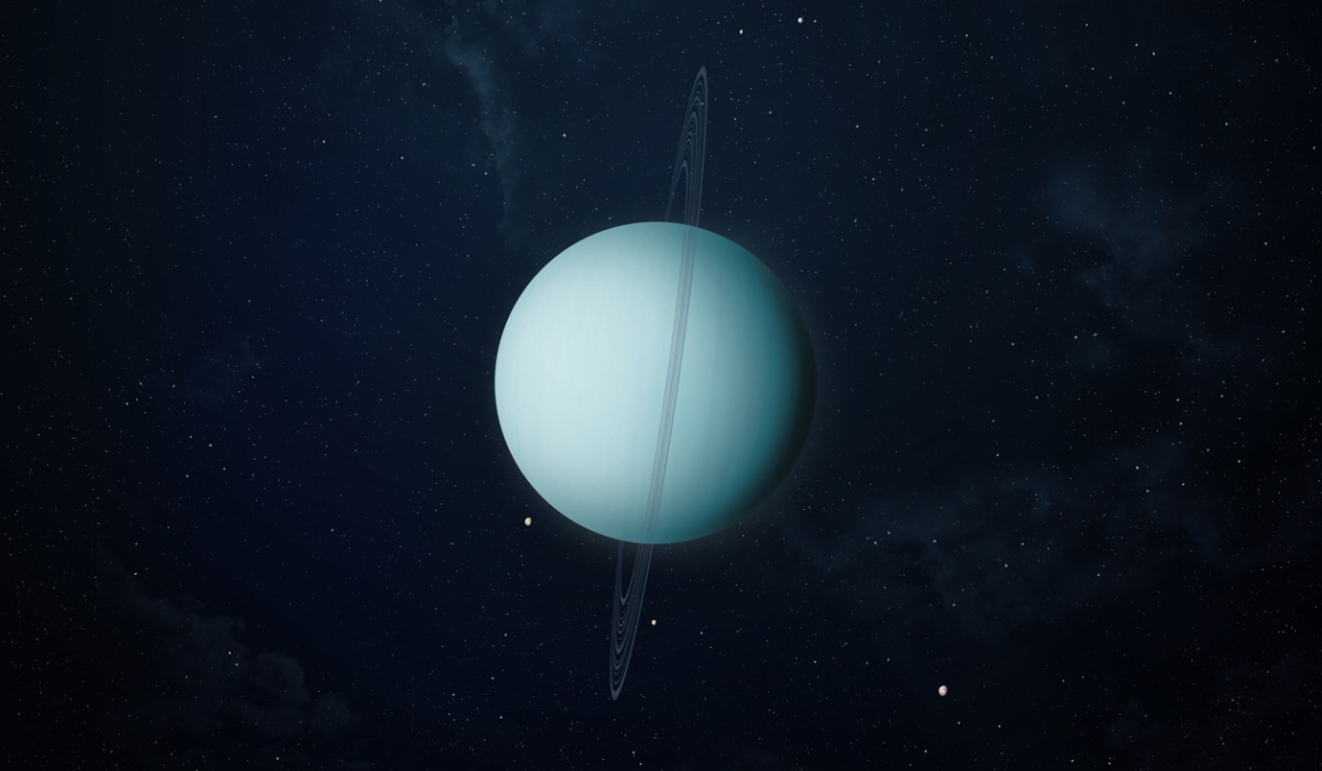 Urano es cuatro veces mayor que la Tierra y gira sobre sí mismo de forma opuesta al resto de los planetas.