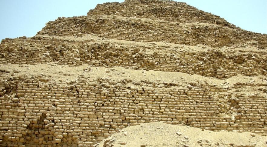 Descubren una antigua pirámide de 4 mil años en Kazajistán