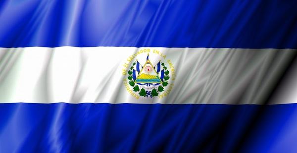 Francisco Menéndez Valdivieso asumió presidencia en El Salvador-0