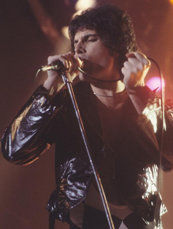 Nació Freddie Mercury, cantante y líder de Queen -0