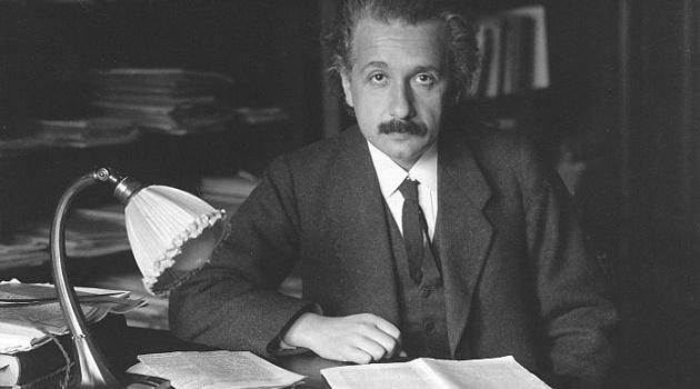 Albert Eistein tenía razón: las ondas gravitacionales existen.-0