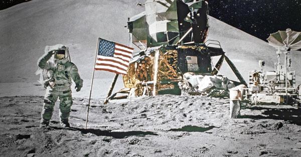 Fin al misterio de las caídas de los astronautas en la Luna -0