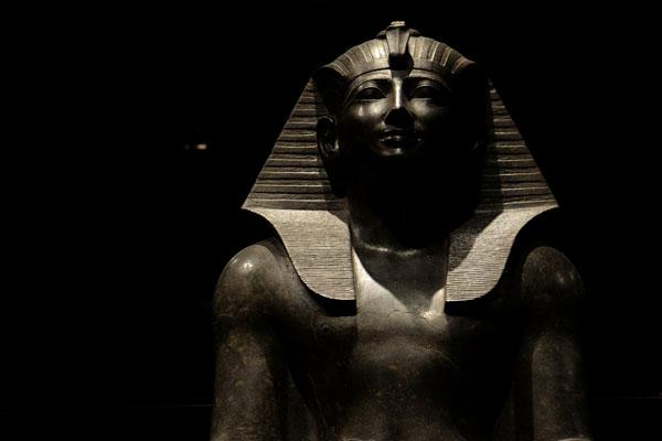 Descubren que los restos de un faraón egipcio corresponden a un 'gigante'-0