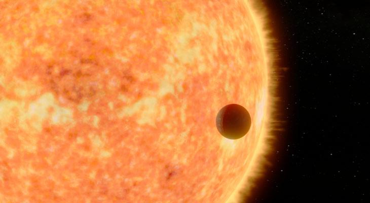 Descubren desde Chile un gigantesco planeta con el núcleo expuesto-0