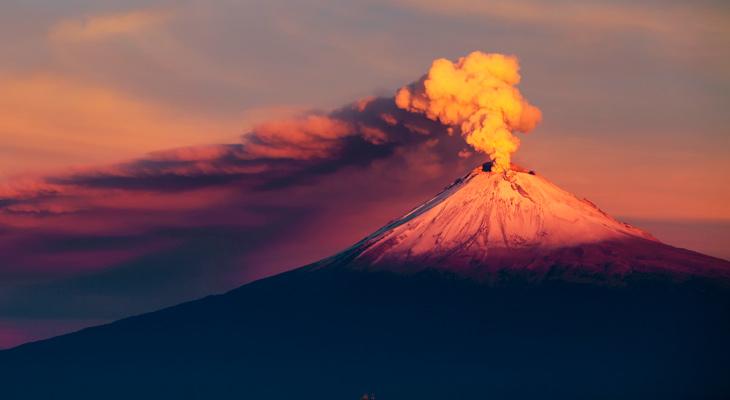 Pareidolia: el volcán Popocatépetl exhala imagen de La Catrina-0