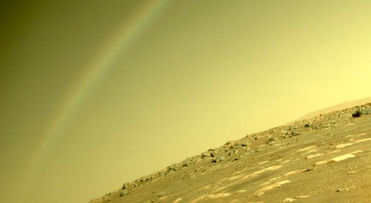 La NASA explica el origen del arcoíris fotografiado en Marte-0