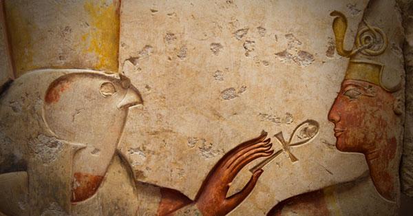 ¿Aliens en el Antiguo Egipto? Estas pinturas lo confirman-0