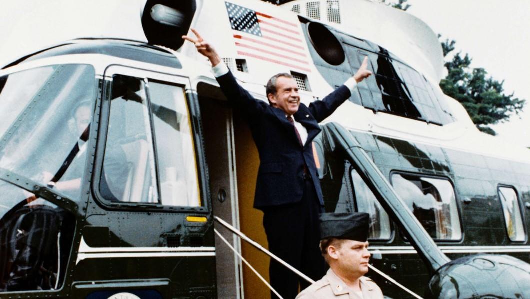 Richard Nixon renuncia a la presidencia de los Estados Unidos-0