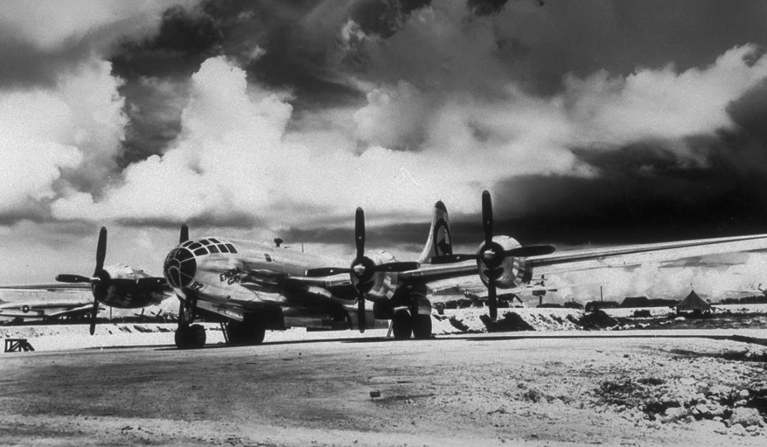 El trágico destino de los aviadores que lanzaron las bombas atómicas sobre Japón-0